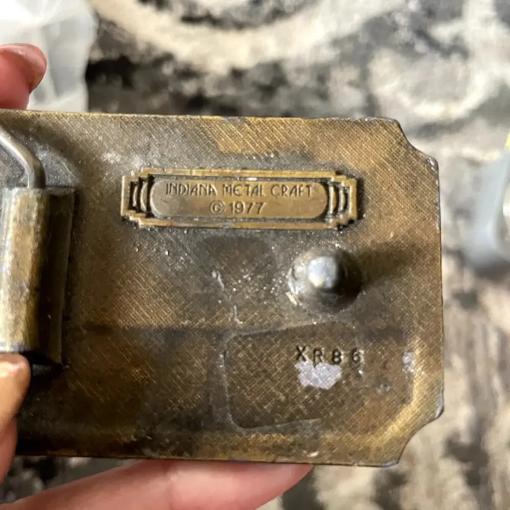 Vintage 1977 Indiana Metal Craft Browning Deer Elk Buck Hunting Belt‎ Buckle